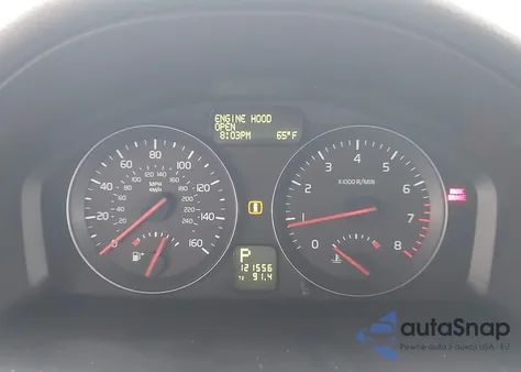 2010 Volvo S40 2.4I z USA, uszkodzony, nr VIN YV1390MS7A2493545